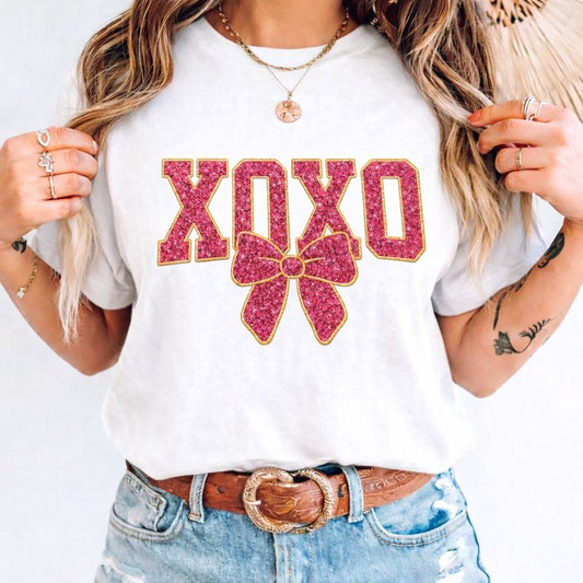 XOXO Pink Bow Valentine